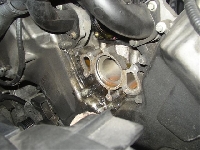 外車の修理・メンテの修理事例： ウォーターポンプ交換  