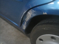 事故などの損傷時の修理事例：タイヤ周りのガガっと傷も、スッキリ直って元通り！