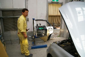 ミツワ自動車(東京北区)車修理(板金塗装)・車検整備　車の修理費用のことならお気軽に!