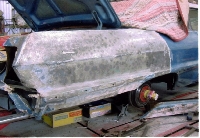 事故などの損傷時の修理事例：インパラ1963年復元作業その2