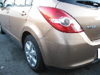 自動車保険を使った修理の修理事例：リアバンパー、左側テールレンズ交換、クォータ鈑金