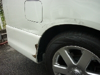 自動車保険を使った修理の修理事例：【マッハワン】右リアフェンダー＆バンパー修理