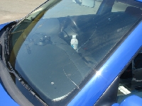 ウインドーガラスの修理事例：外車のガラス交換も1日で！