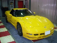 パーツ持込み・取付けの修理事例：コルベット C5　カスタム ガルウイング装着加工