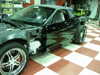 外車の修理・メンテの修理事例：コルベットC6 色替えオールペイント（全塗装）作業　2