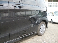 自動車保険を使った修理の修理事例：左スライドドア板金
