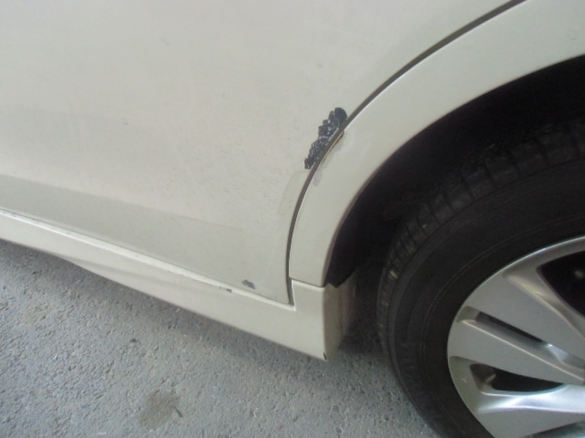 車の修理事例と修理費用 ホンダ ステップワゴン修理内容で見る事故などの損傷時 何かの拍子にガツンのドア修理 No 21車修理のリペアナビ