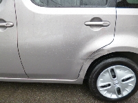 自動車保険を使った修理の修理事例：左ドア〜クォーターにかけて損傷