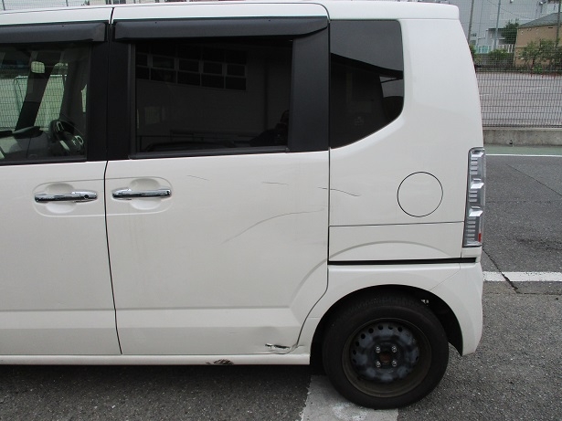 ホンダ ｎ ｂｏｘ ホンダ ｎ ｂｏｘ 鈑金修理 左スライドドア損傷 ドア交換 車両保険使用 川崎市高津区 神奈川県 川崎市よりのお客様 修理箇所で見る ドア フェンダー