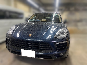 外車の修理・メンテの修理事例：バックドア交換