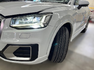 ドア・フェンダーの修理事例:左フロントフェンダー修理