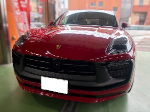 マカン 前後バンパーの修理