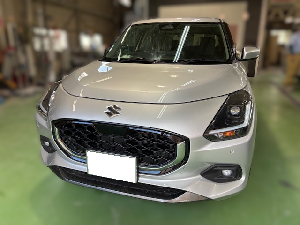 スイフト ルーフパネル修理