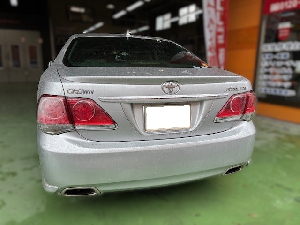 クラウン リヤバンパー交換　左テール交換