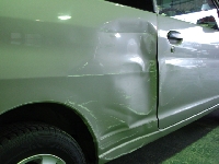 事故などの損傷時の修理事例：右側面損傷