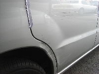 事故などの損傷時の修理事例：側面修理